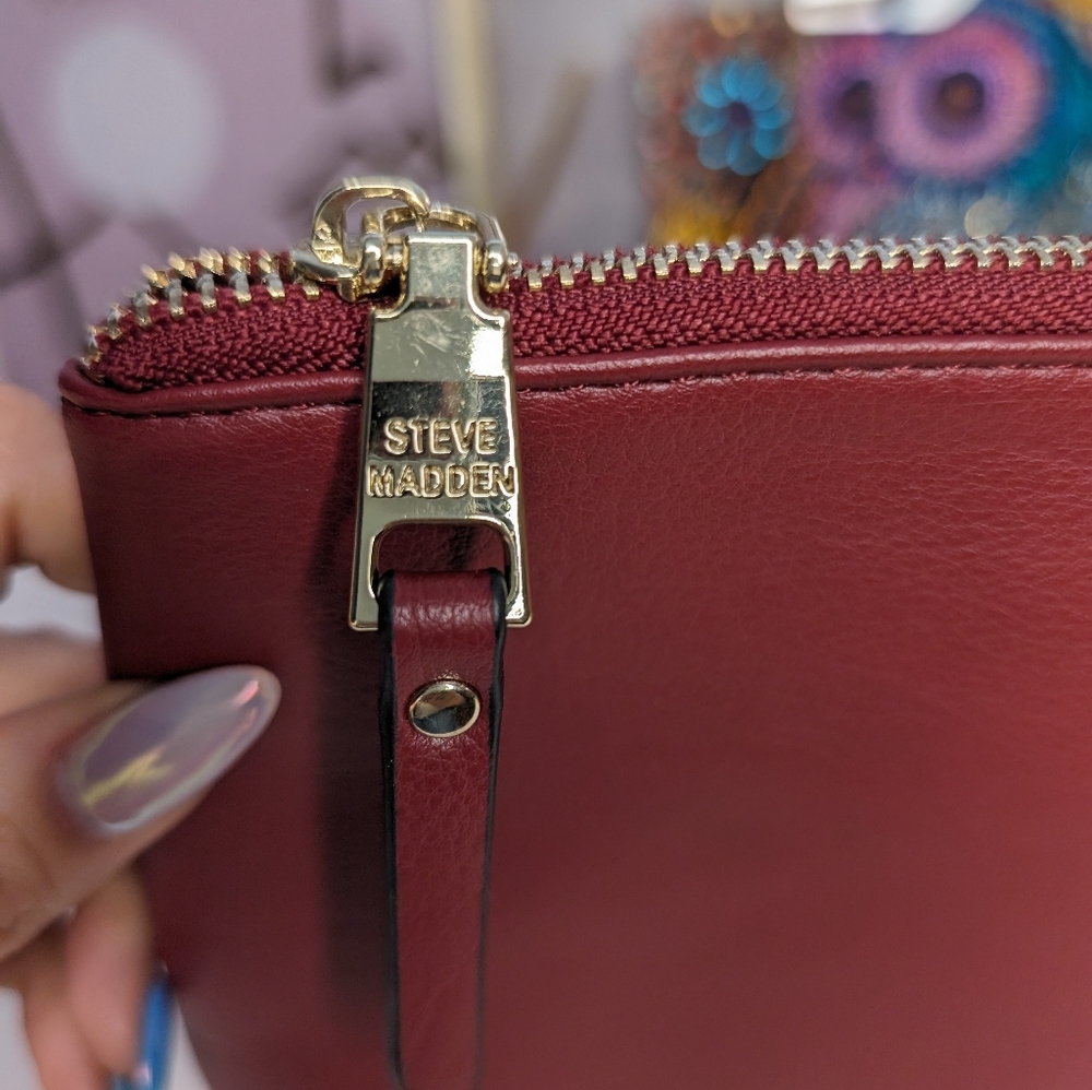 Steve Madden Clutch/Pouch